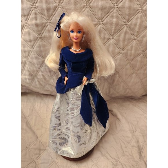 Barbie Other - Barbie 1995 Avon Winter Velvet Doll With Stand